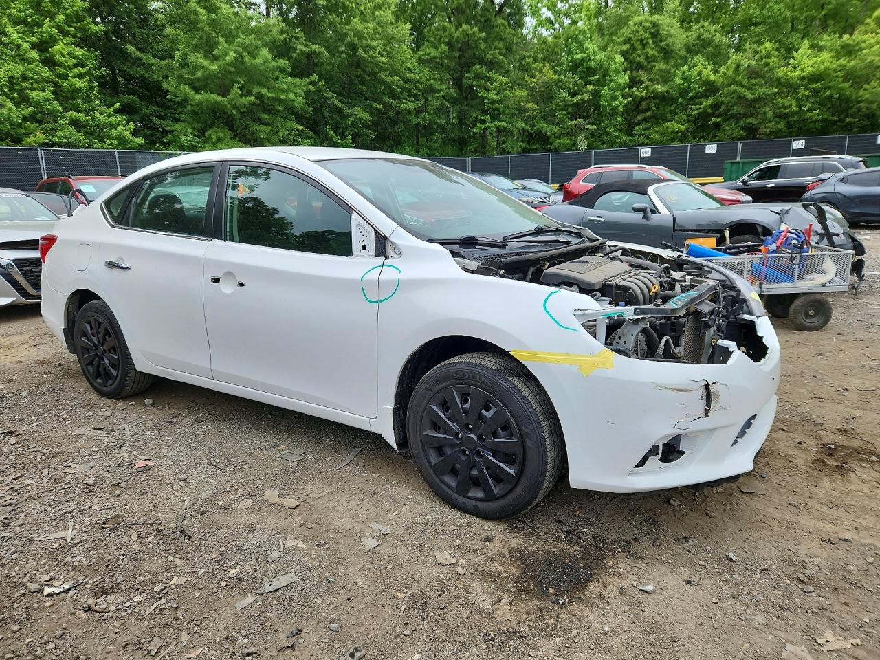 2016 NISSAN SENTRA S photo 4