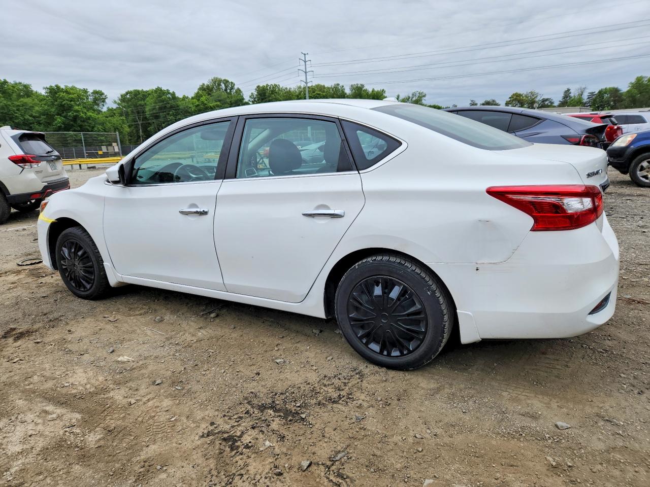 2016 NISSAN SENTRA S photo 2