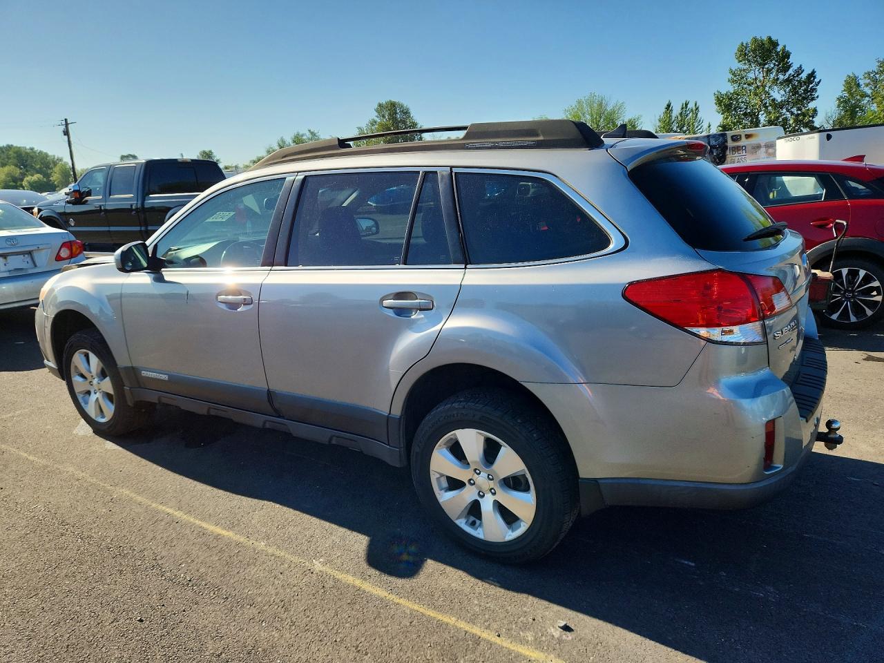2011 SUBARU OUTBACK 3.6R LIMITED photo 3