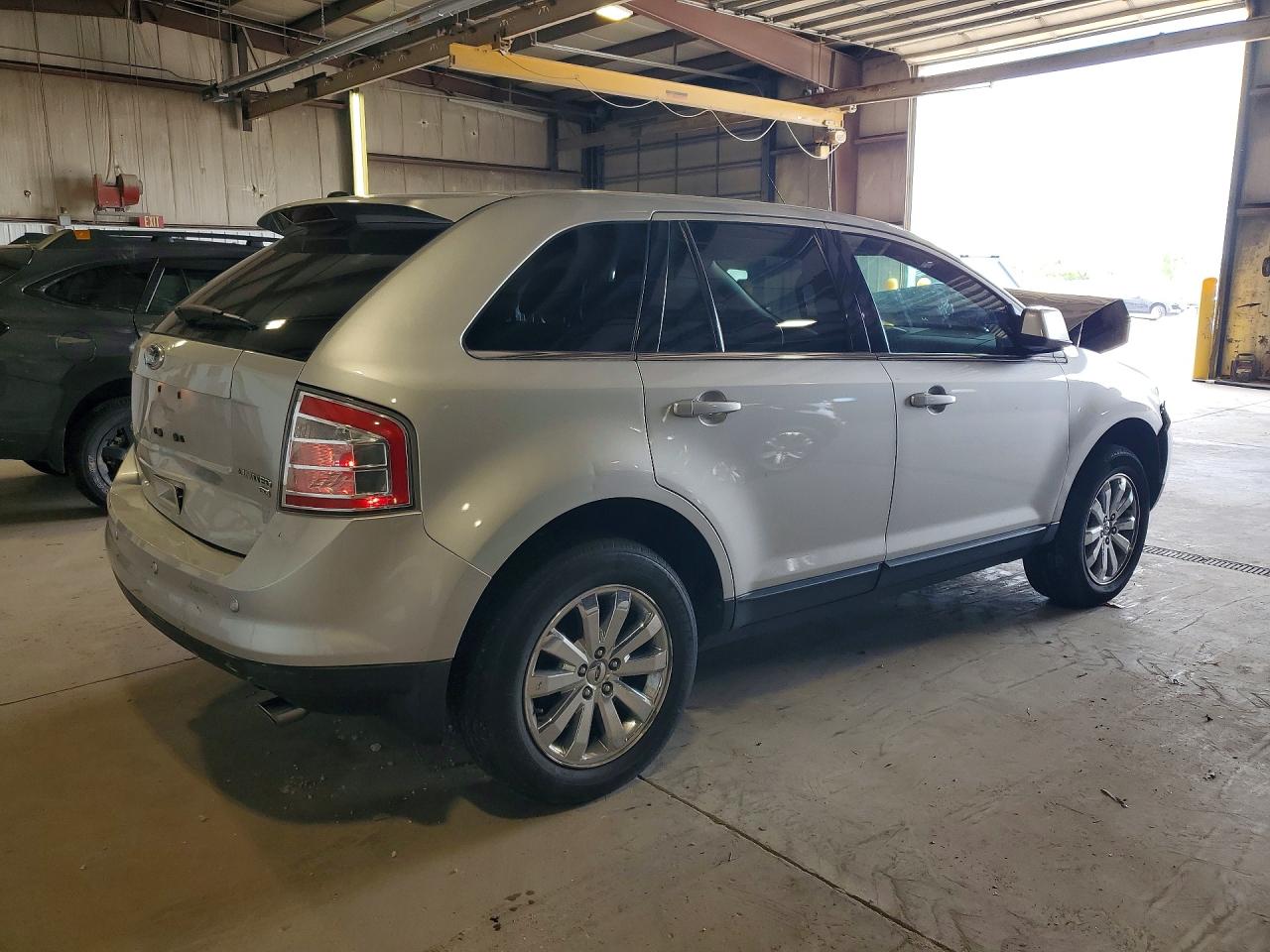 2010 FORD EDGE LIMITED photo 5