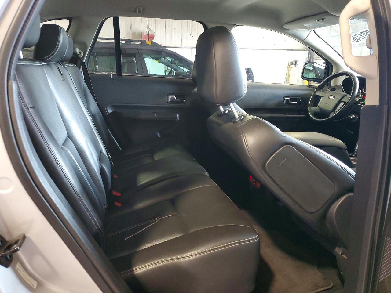 2010 FORD EDGE LIMITED photo 21