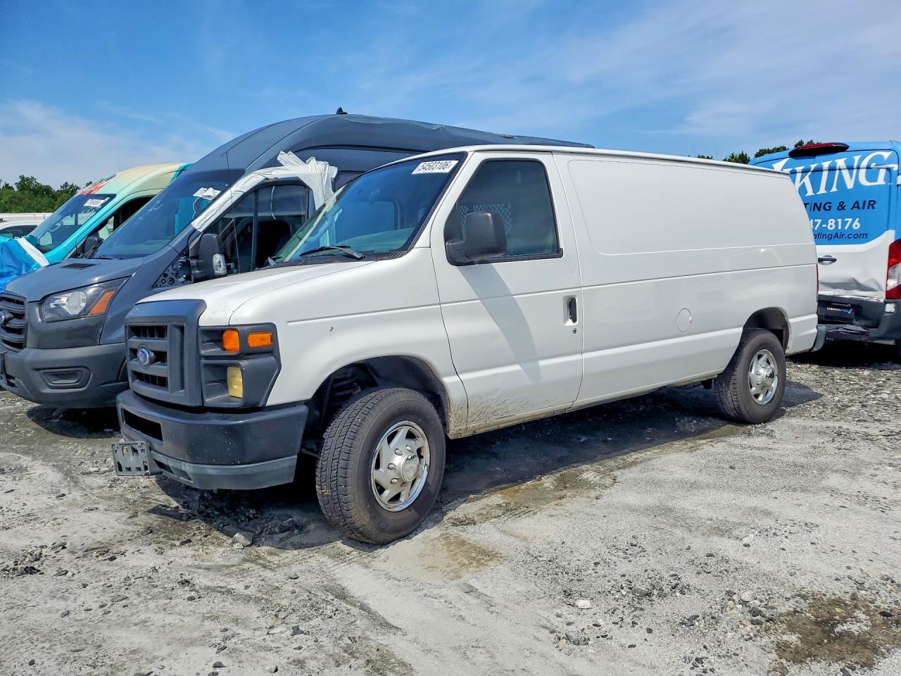 2011 FORD E250