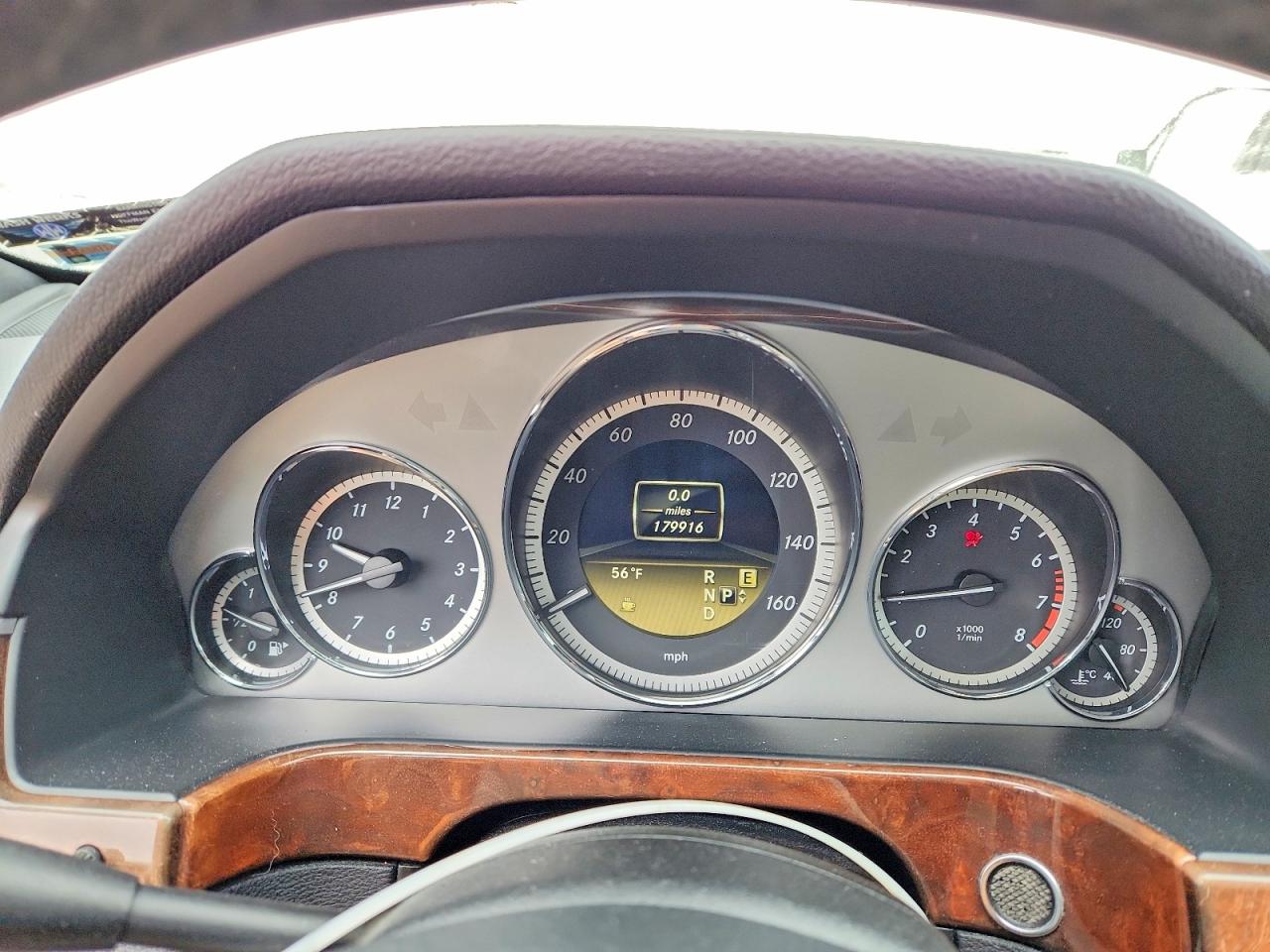 2011 MERCEDES-BENZ E 550 4MATIC photo 25