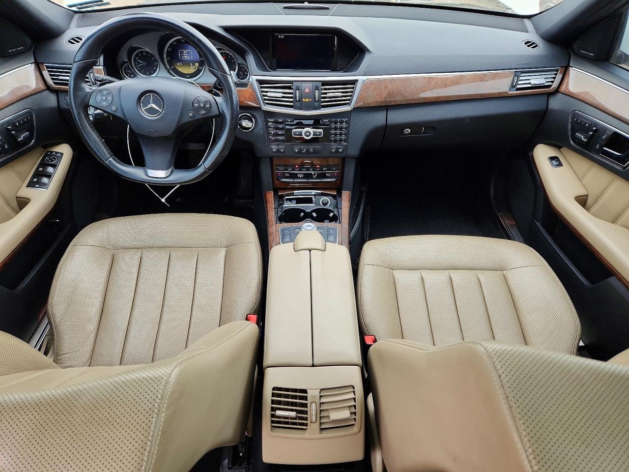 2011 MERCEDES-BENZ E 550 4MATIC photo 22