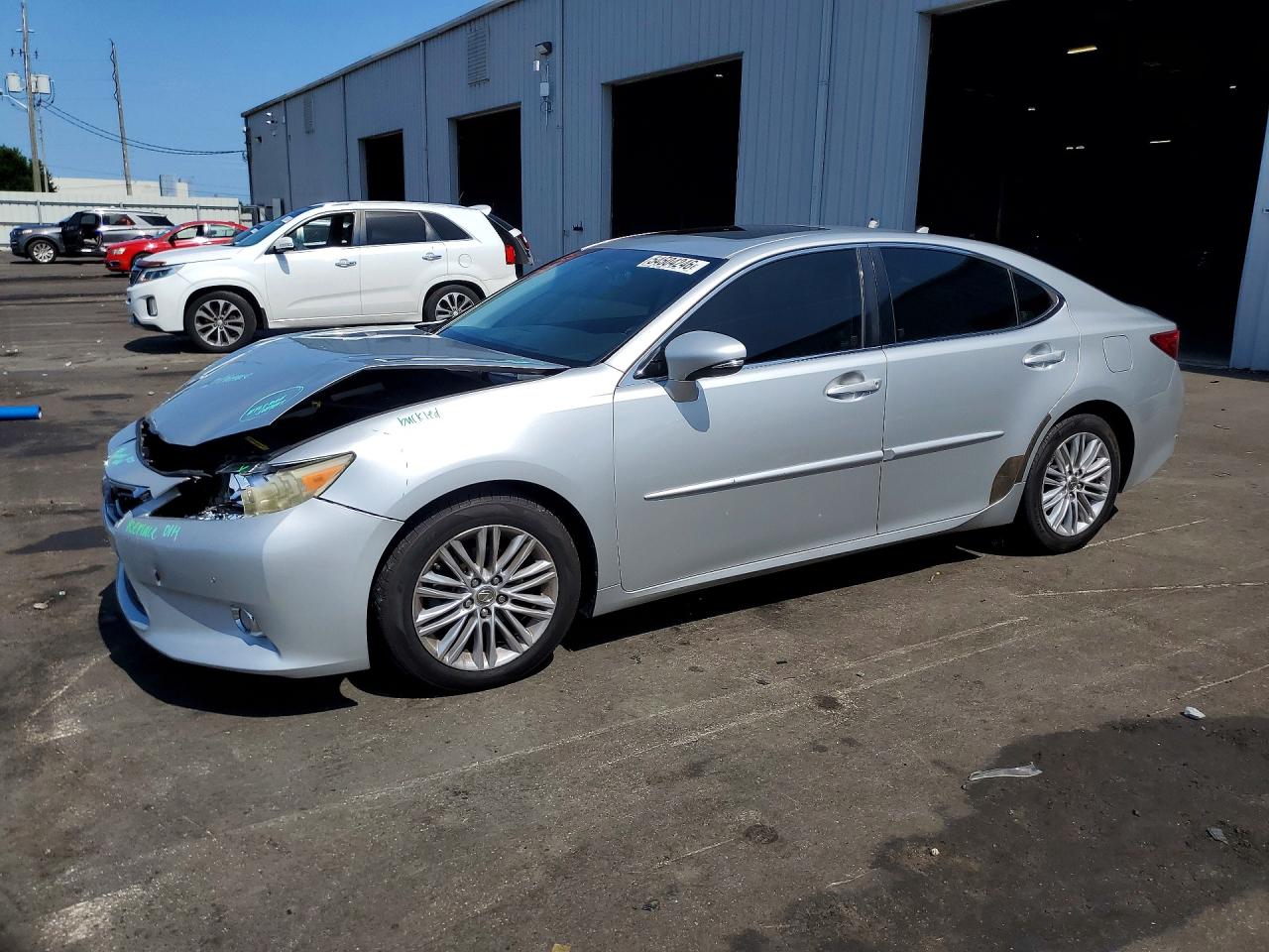 2013 LEXUS ES