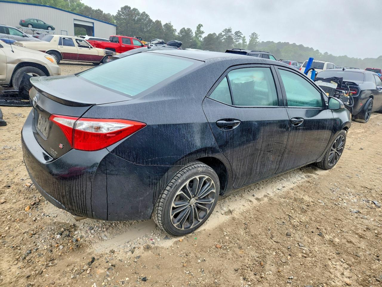 2016 TOYOTA COROLLA S PLUS photo 5