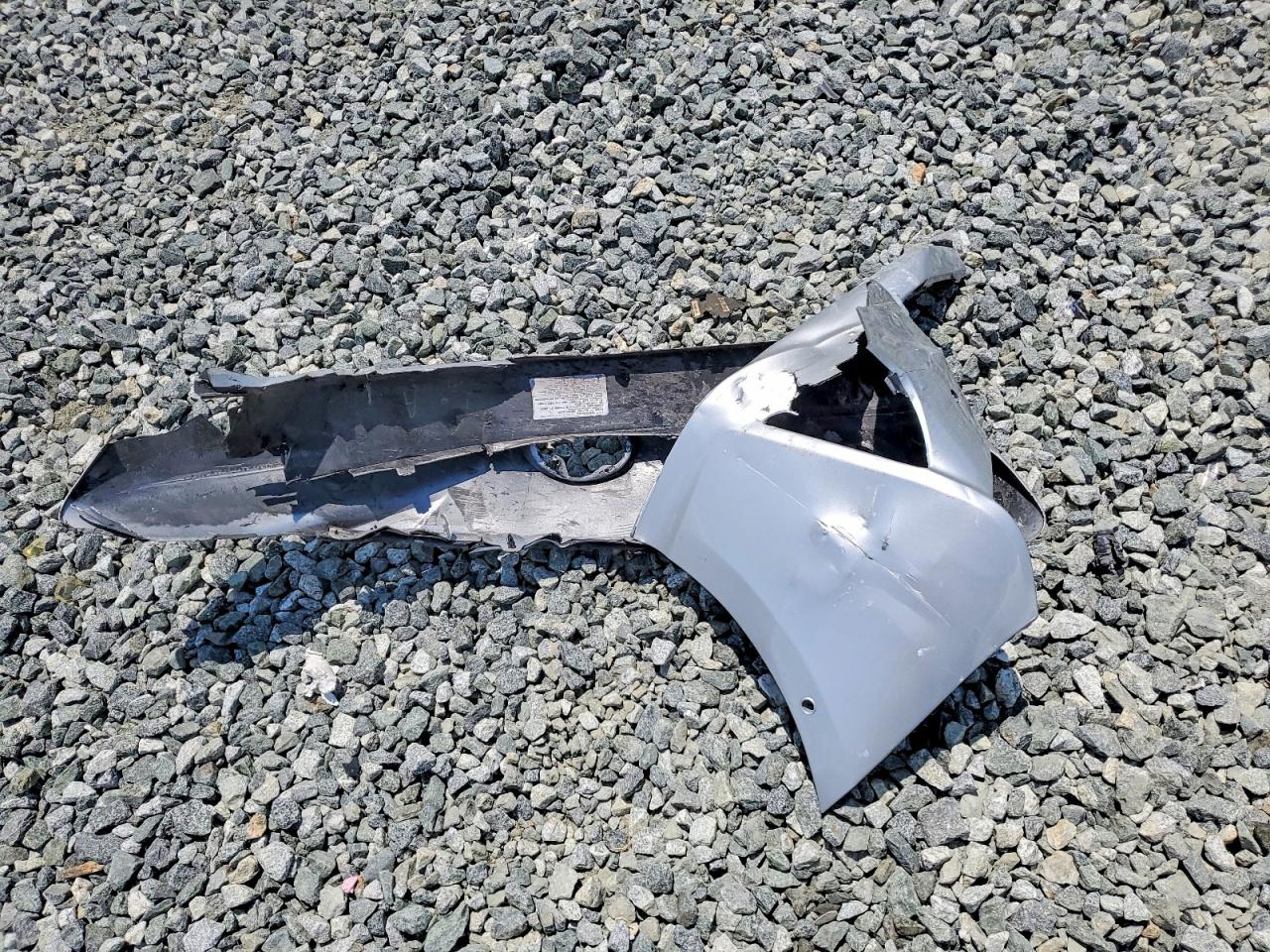 2018 TOYOTA PRIUS THREE photo 13