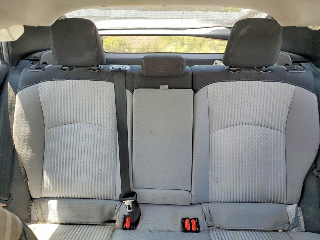 2018 TOYOTA PRIUS THREE photo 10
