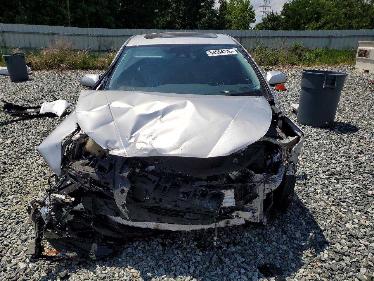 2018 TOYOTA PRIUS THREE photo 5