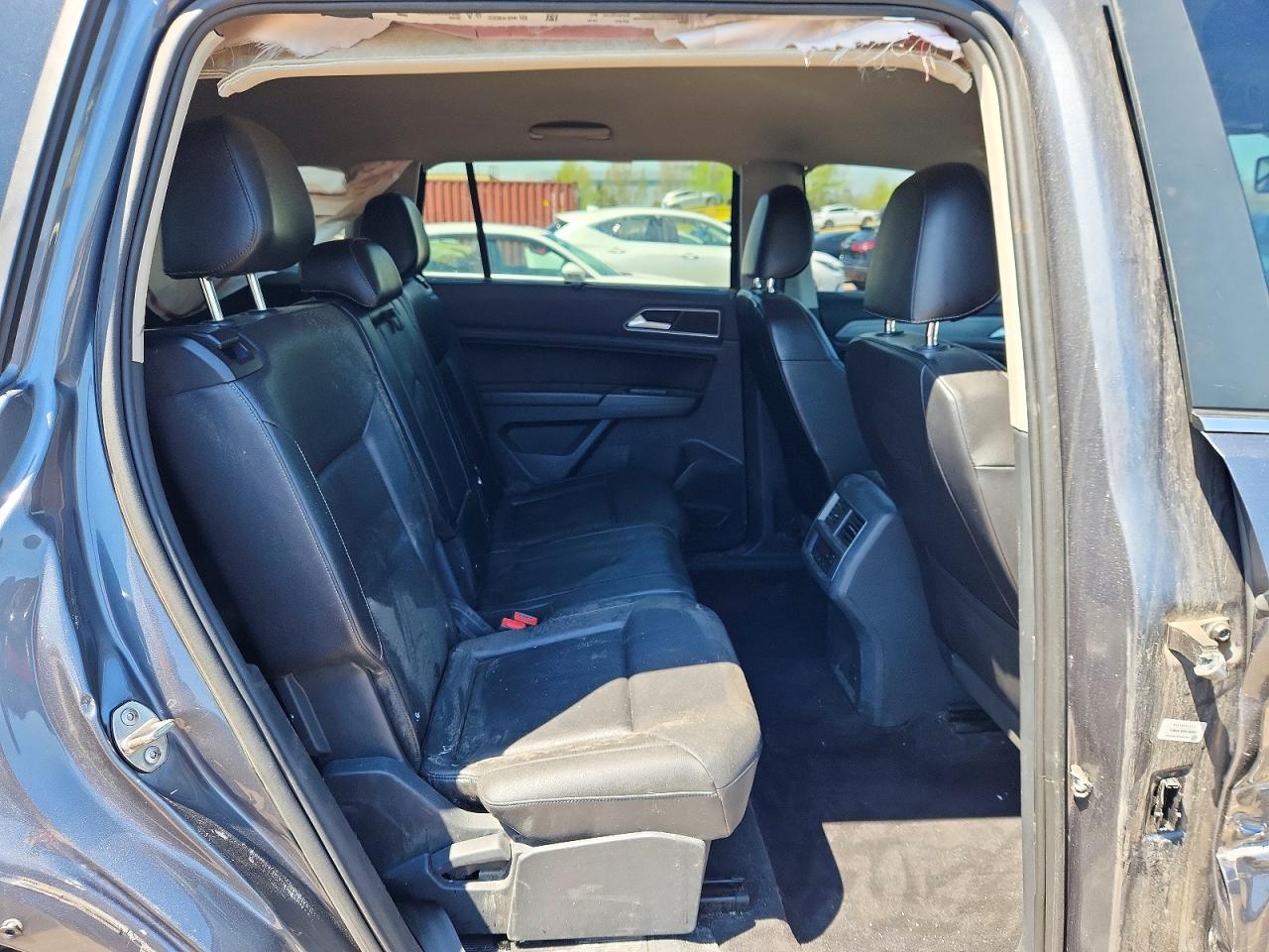 2018 VOLKSWAGEN ATLAS SE photo 21