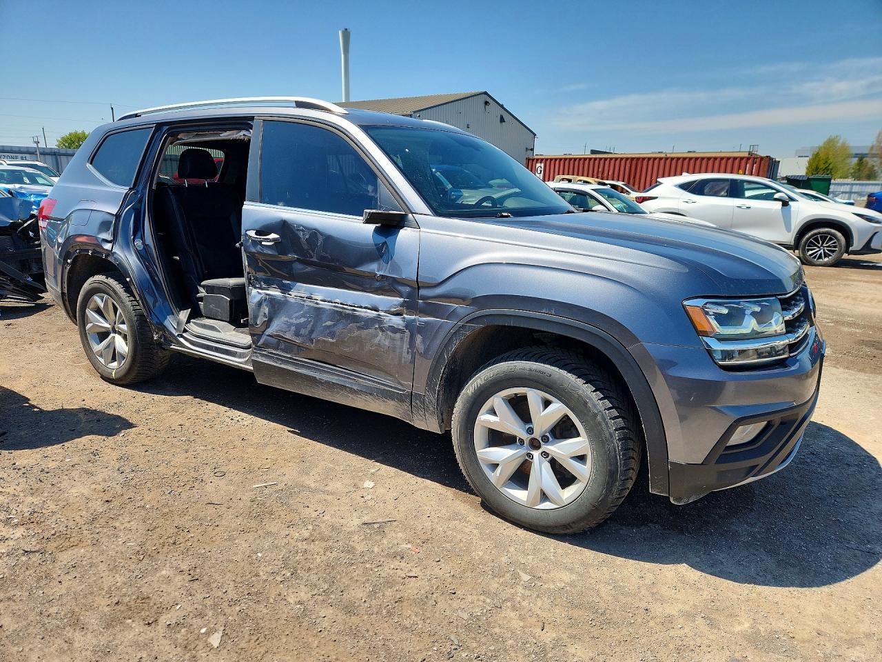 2018 VOLKSWAGEN ATLAS SE photo 7