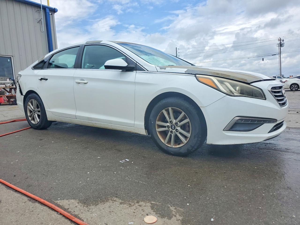 2015 HYUNDAI SONATA SE photo 7