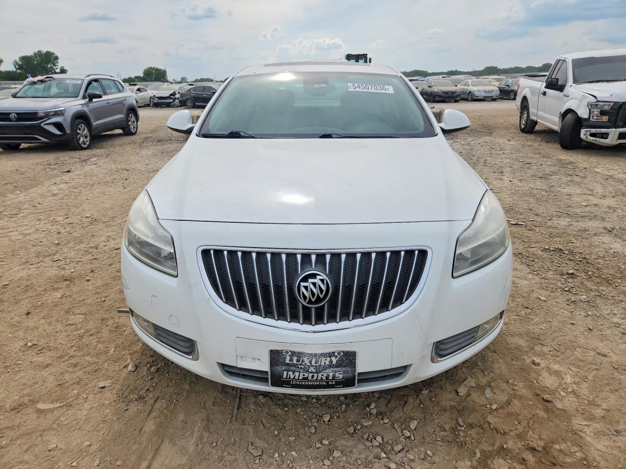2011 BUICK REGAL CXL photo 9