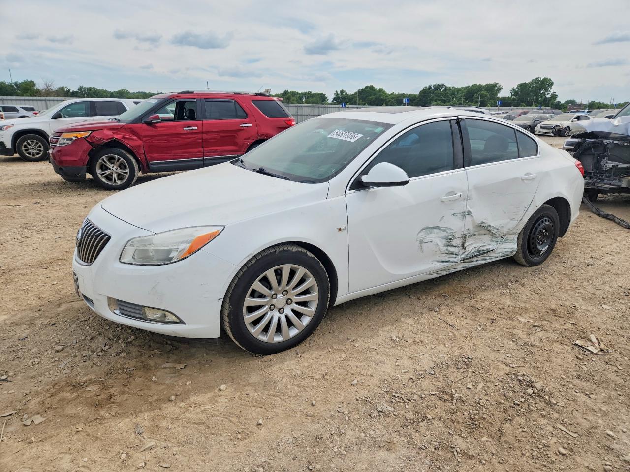 2011 BUICK REGAL