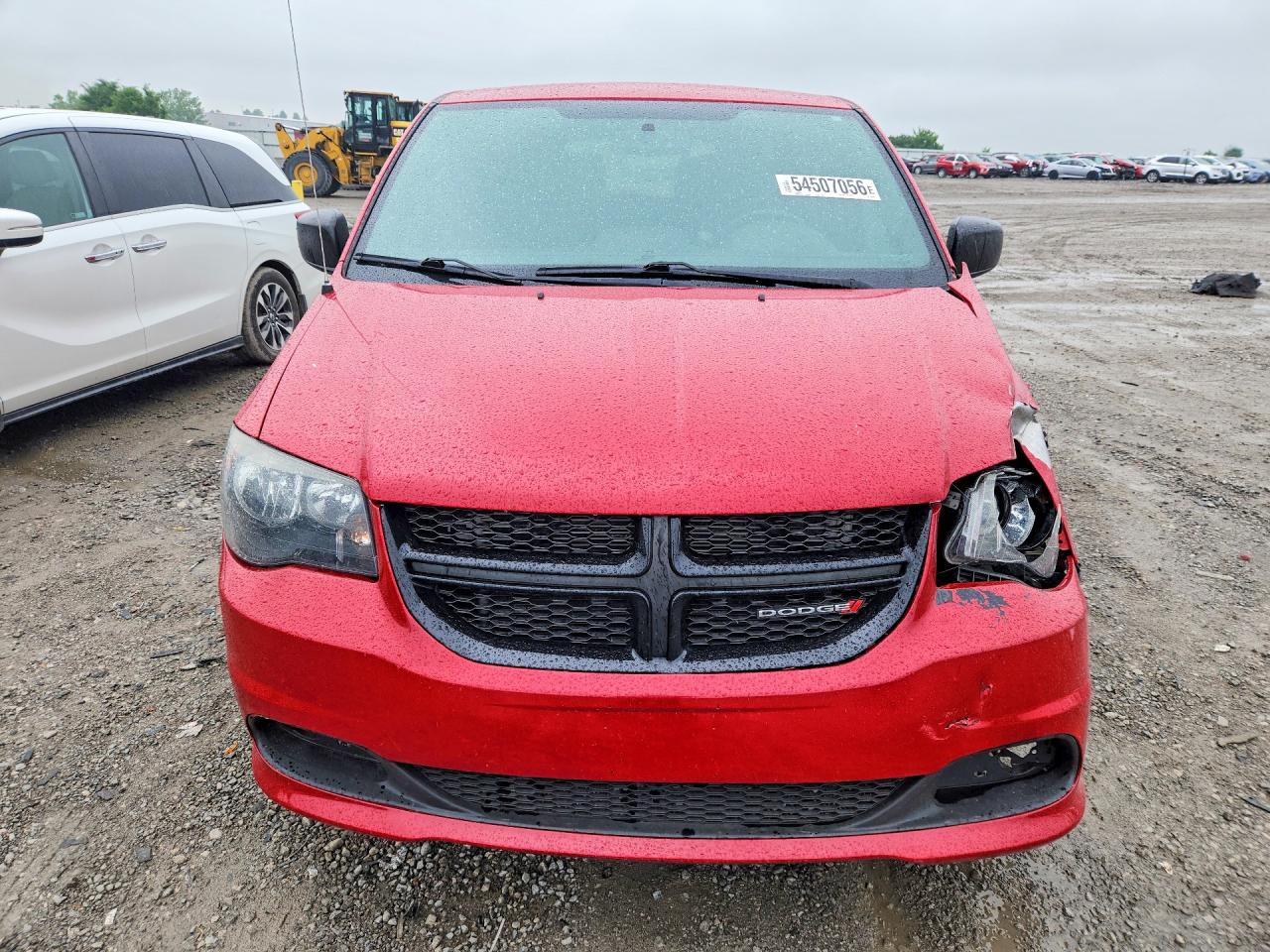 2015 DODGE GRAND CARAVAN SE photo 9