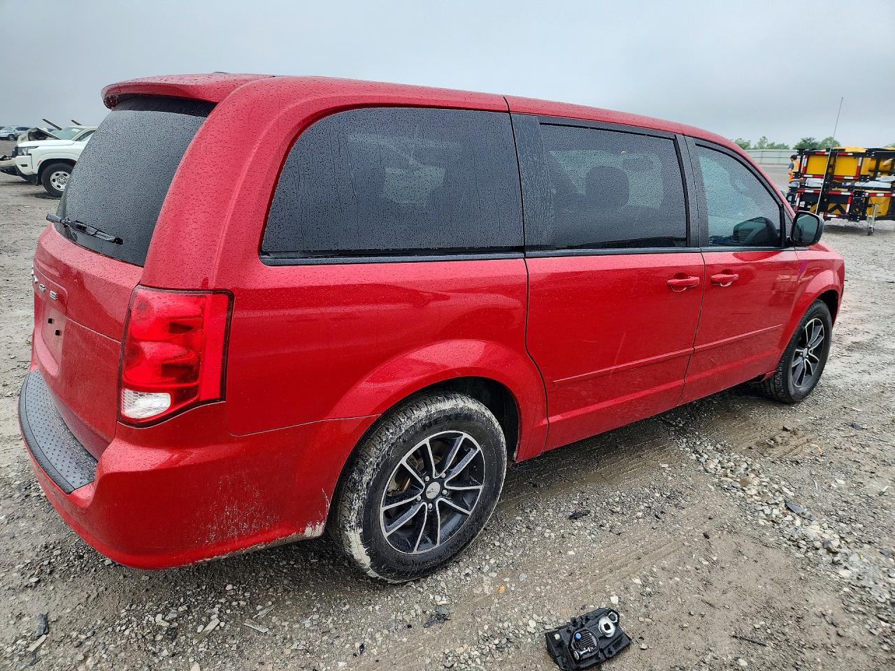 2015 DODGE GRAND CARAVAN SE photo 5