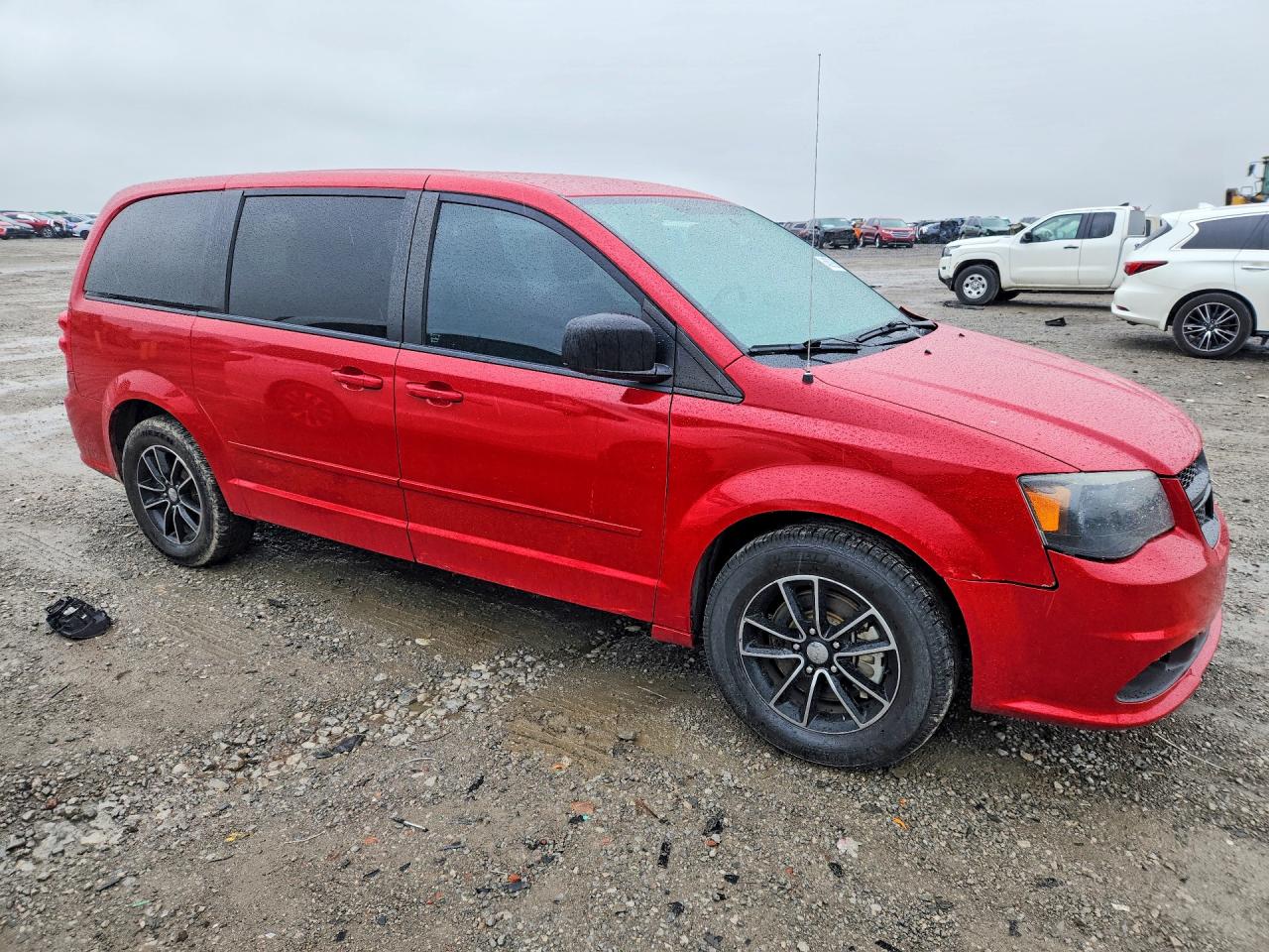 2015 DODGE GRAND CARAVAN SE photo 7