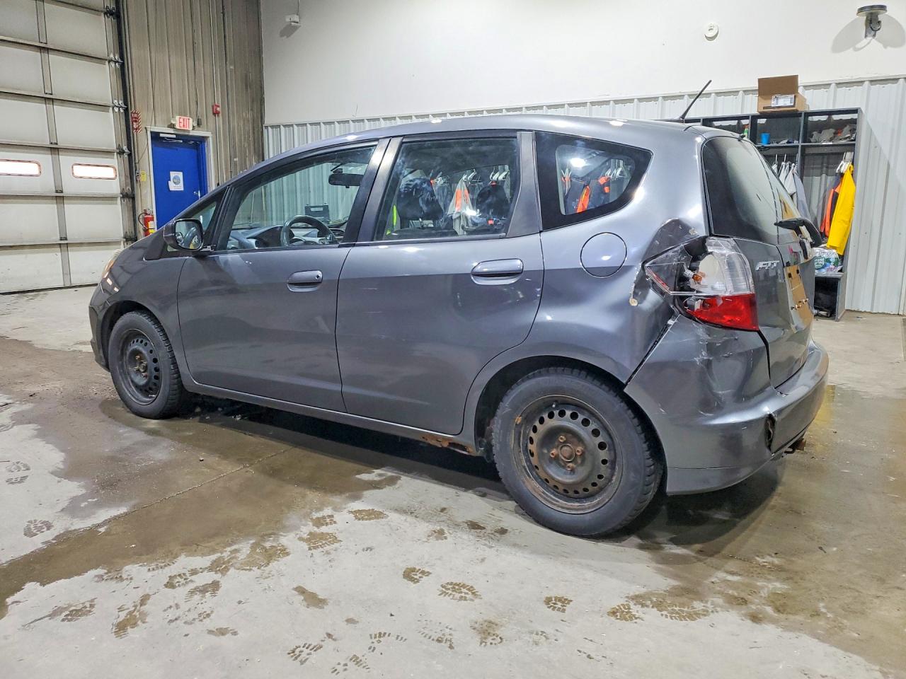 2013 HONDA FIT photo 4