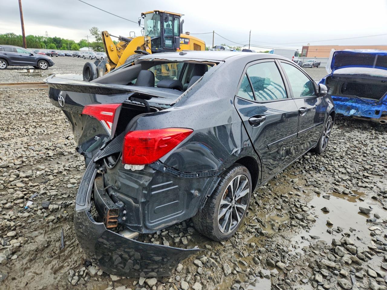 2017 TOYOTA COROLLA SE photo 7