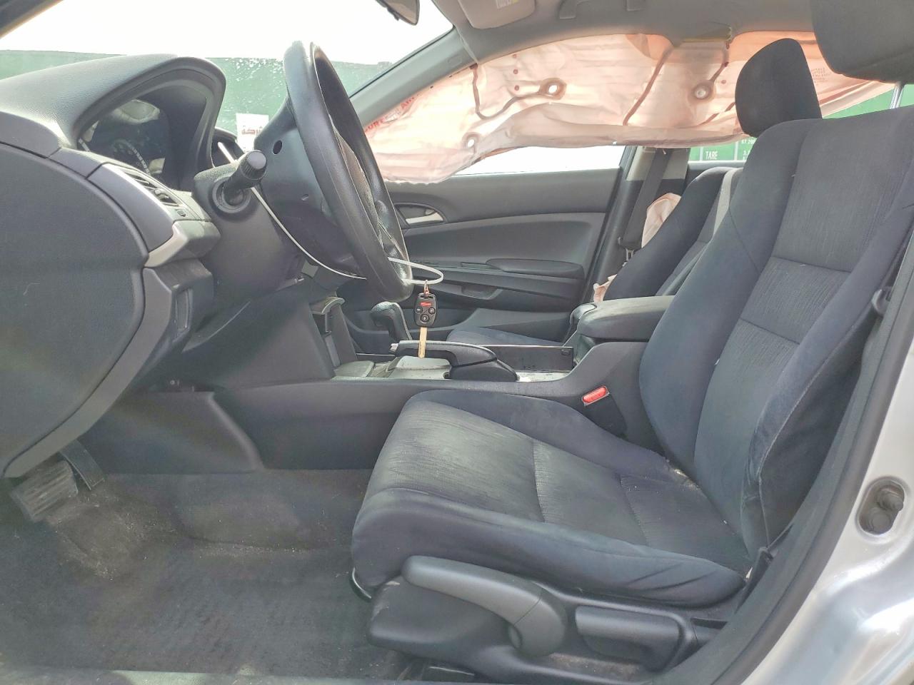 2012 HONDA ACCORD LX photo 19