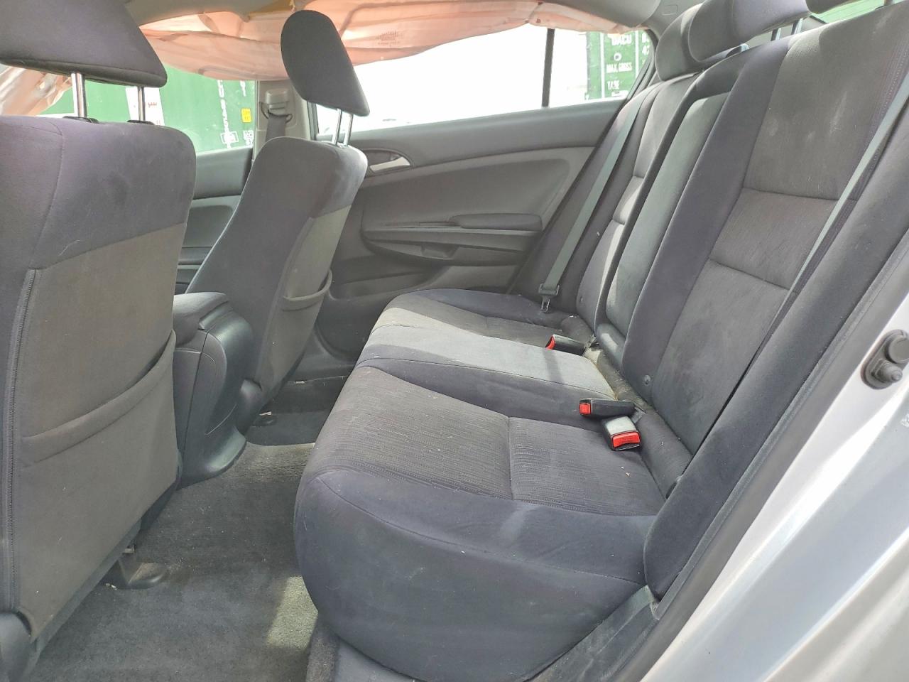 2012 HONDA ACCORD LX photo 28