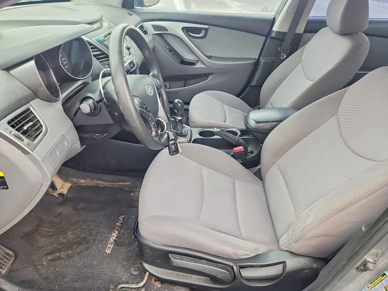 2014 HYUNDAI ELANTRA SE photo 13