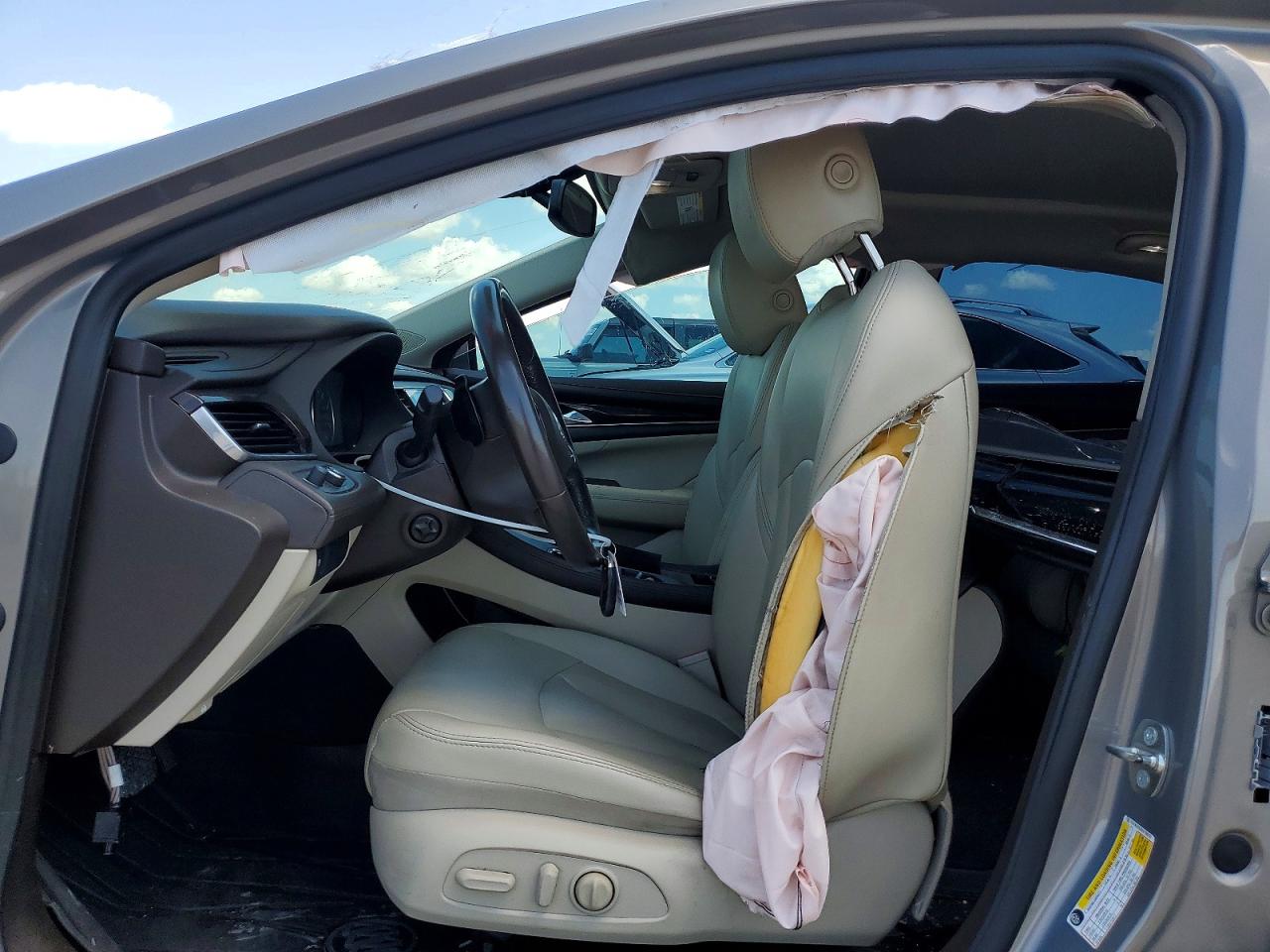 2017 BUICK LACROSSE PREFERRED photo 13