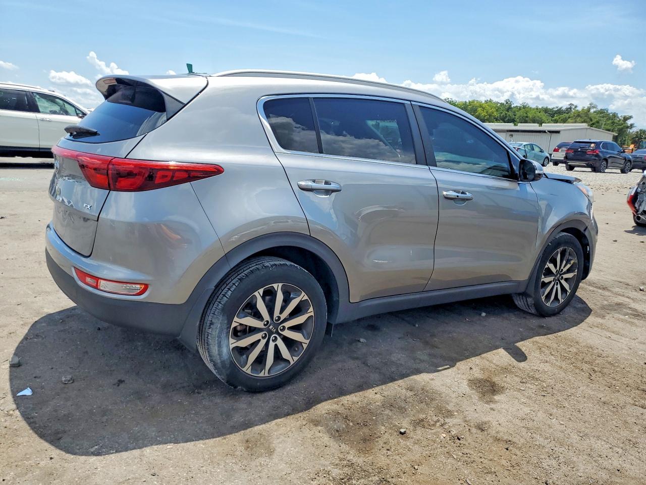 2019 KIA SPORTAGE EX photo 5