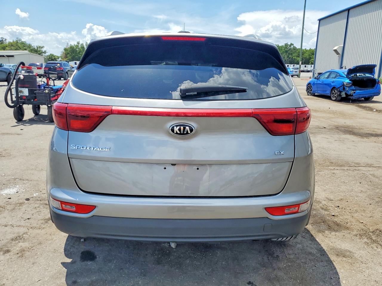 2019 KIA SPORTAGE EX photo 11