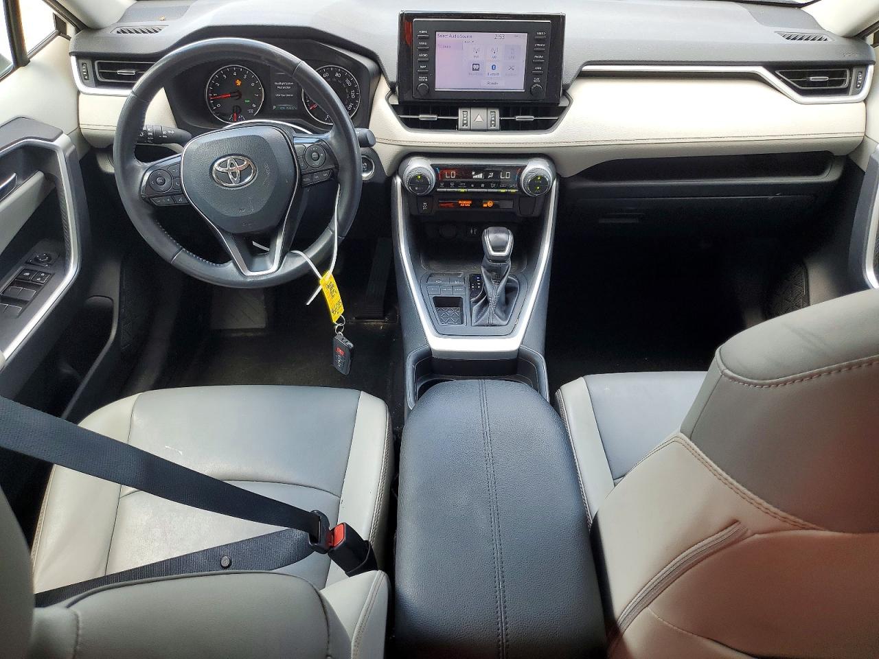 2019 TOYOTA RAV4 XLE PREMIUM photo 22