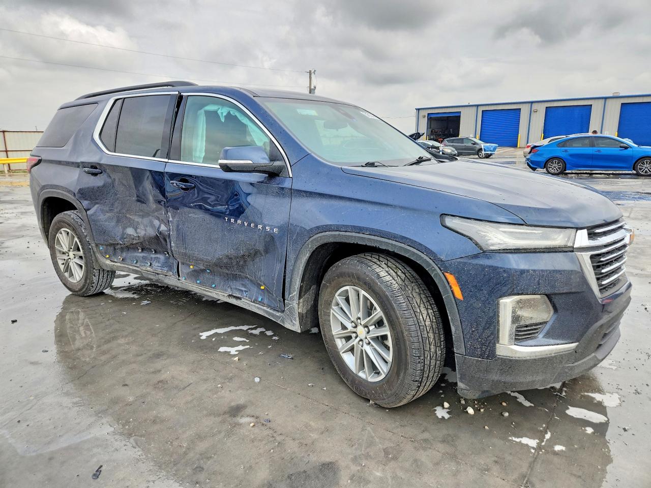 2023 CHEVROLET TRAVERSE LT photo 10