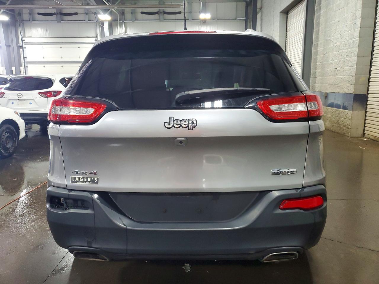 2017 JEEP CHEROKEE LATITUDE photo 11