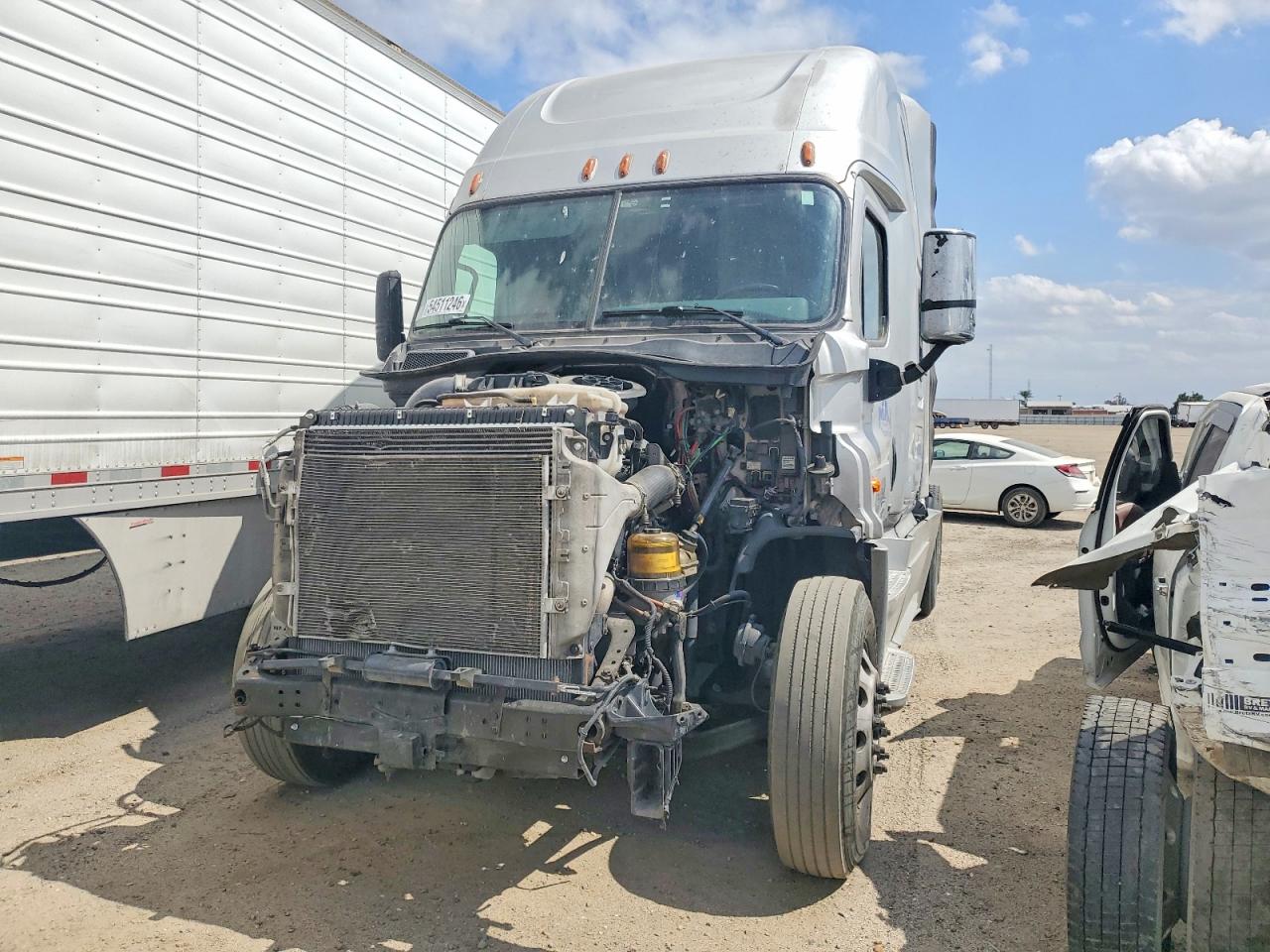 2016 FREIGHTLINER CASCADIA 125 SEMI TRUCK photo 3