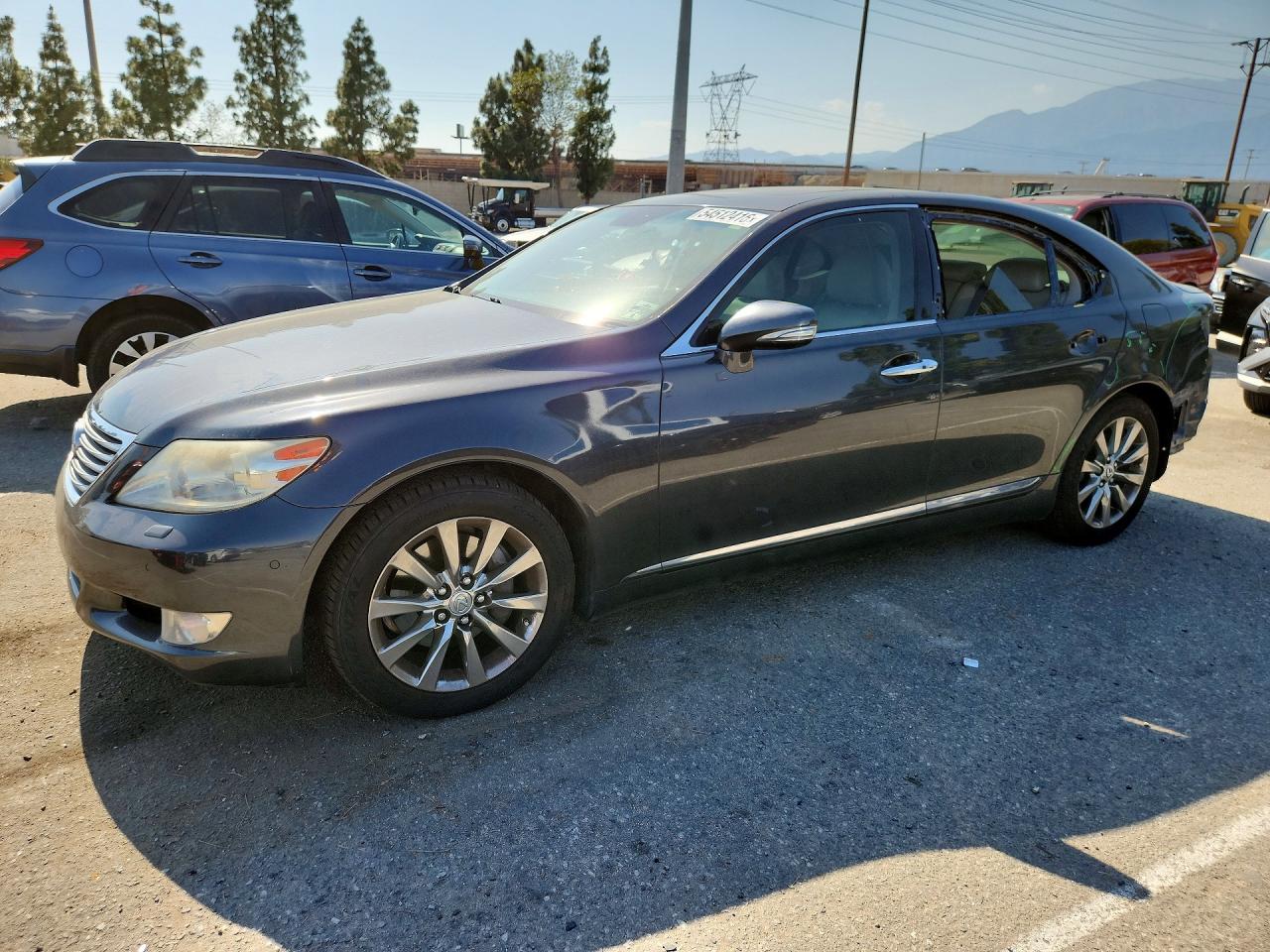 2010 LEXUS LS