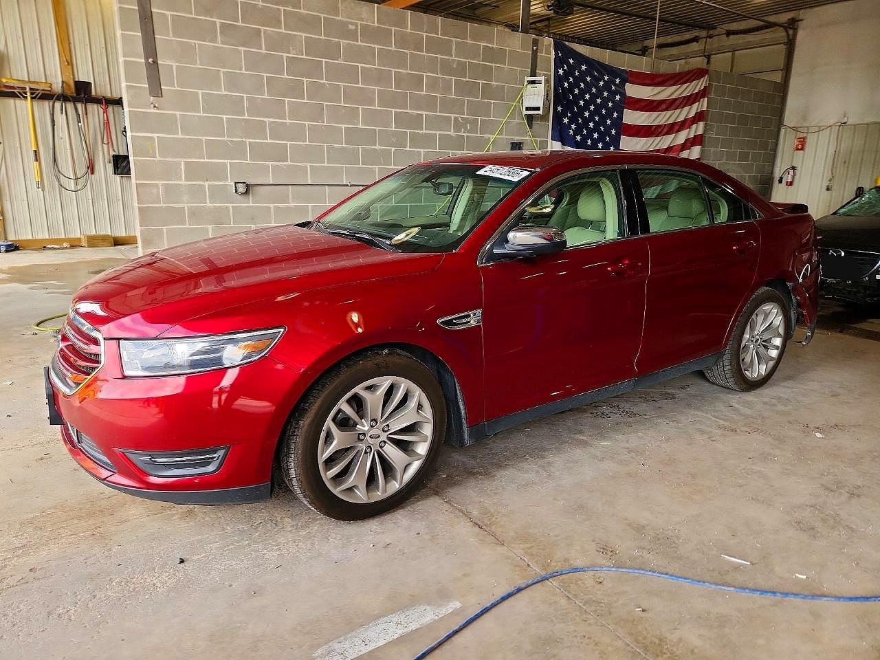 2015 FORD TAURUS