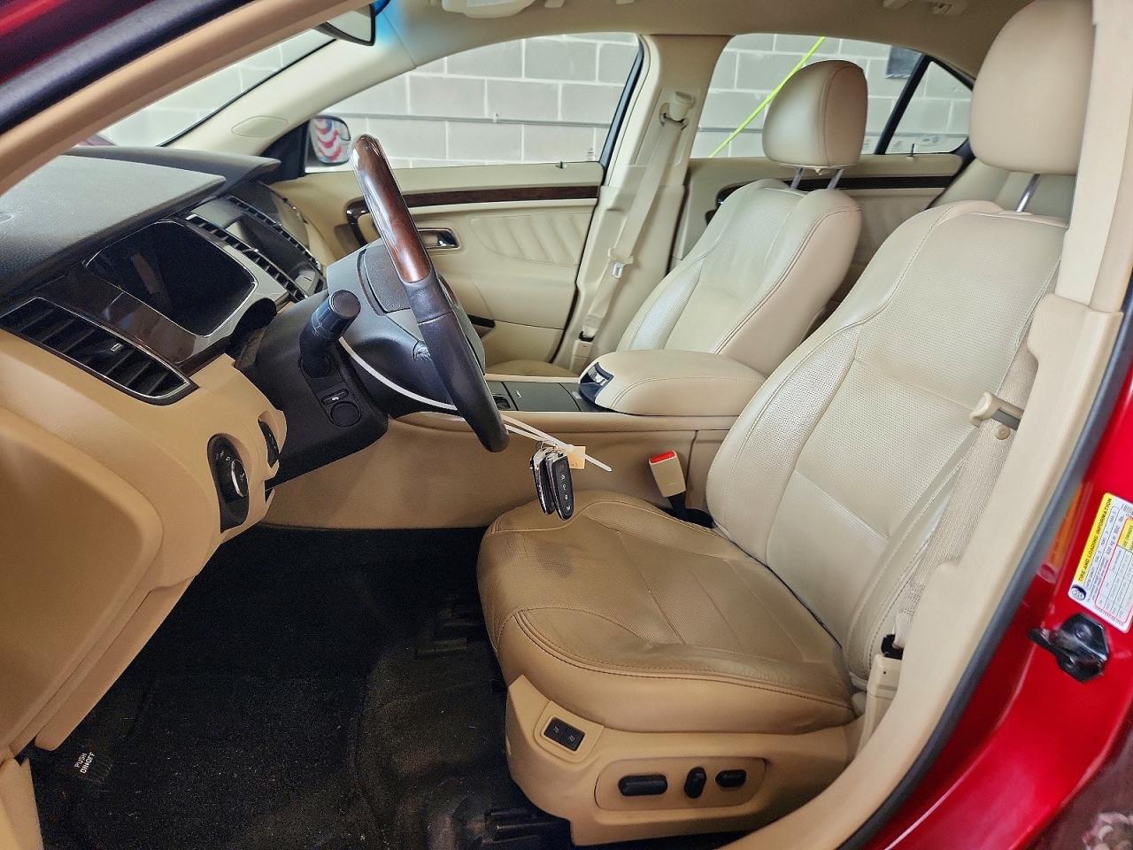2015 FORD TAURUS LIMITED photo 19