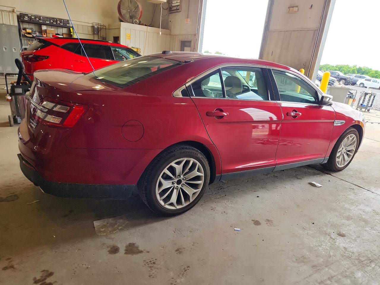 2015 FORD TAURUS LIMITED photo 7