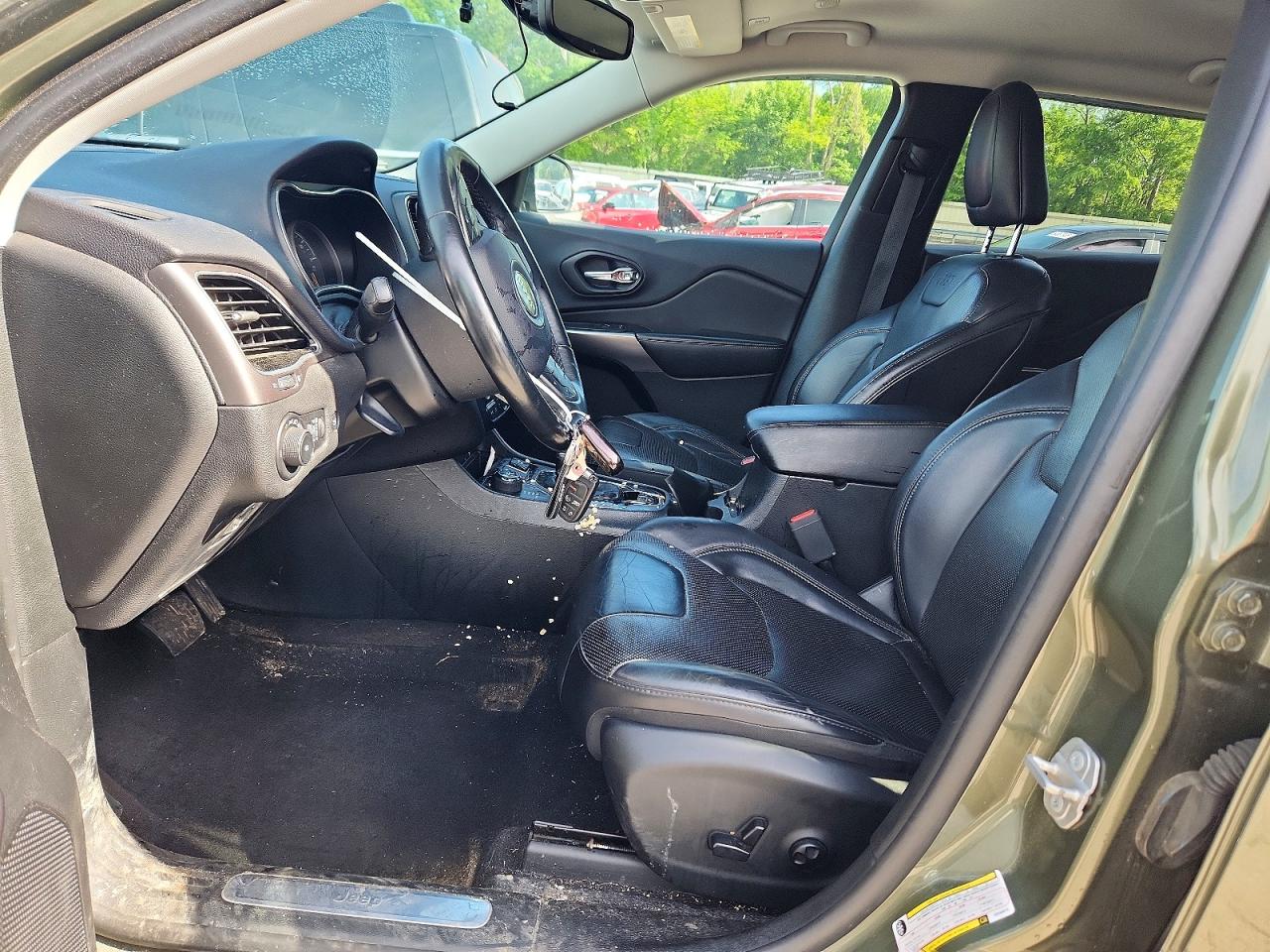 2019 JEEP CHEROKEE LIMITED photo 7