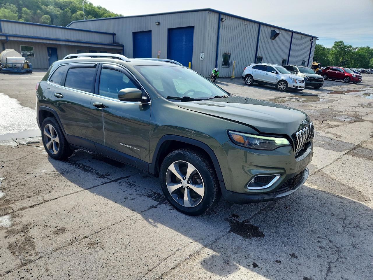 2019 JEEP CHEROKEE LIMITED photo 4