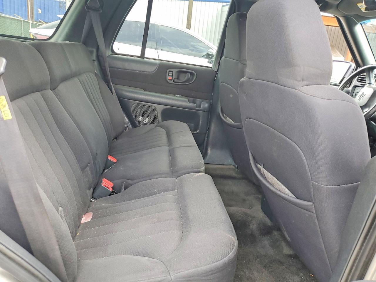 2003 CHEVROLET BLAZER photo 21