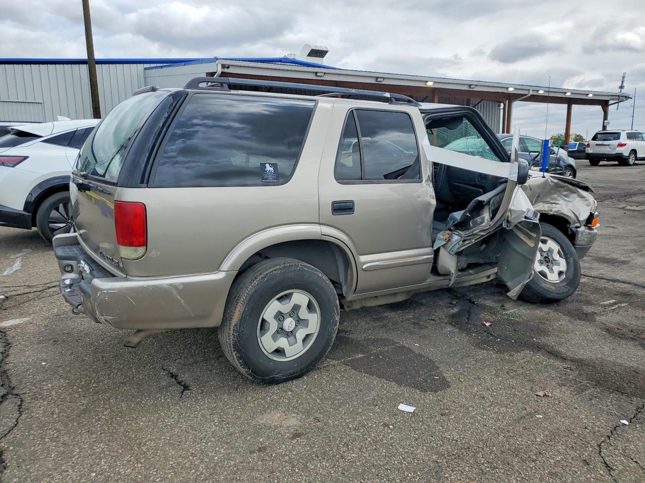 2003 CHEVROLET BLAZER photo 5