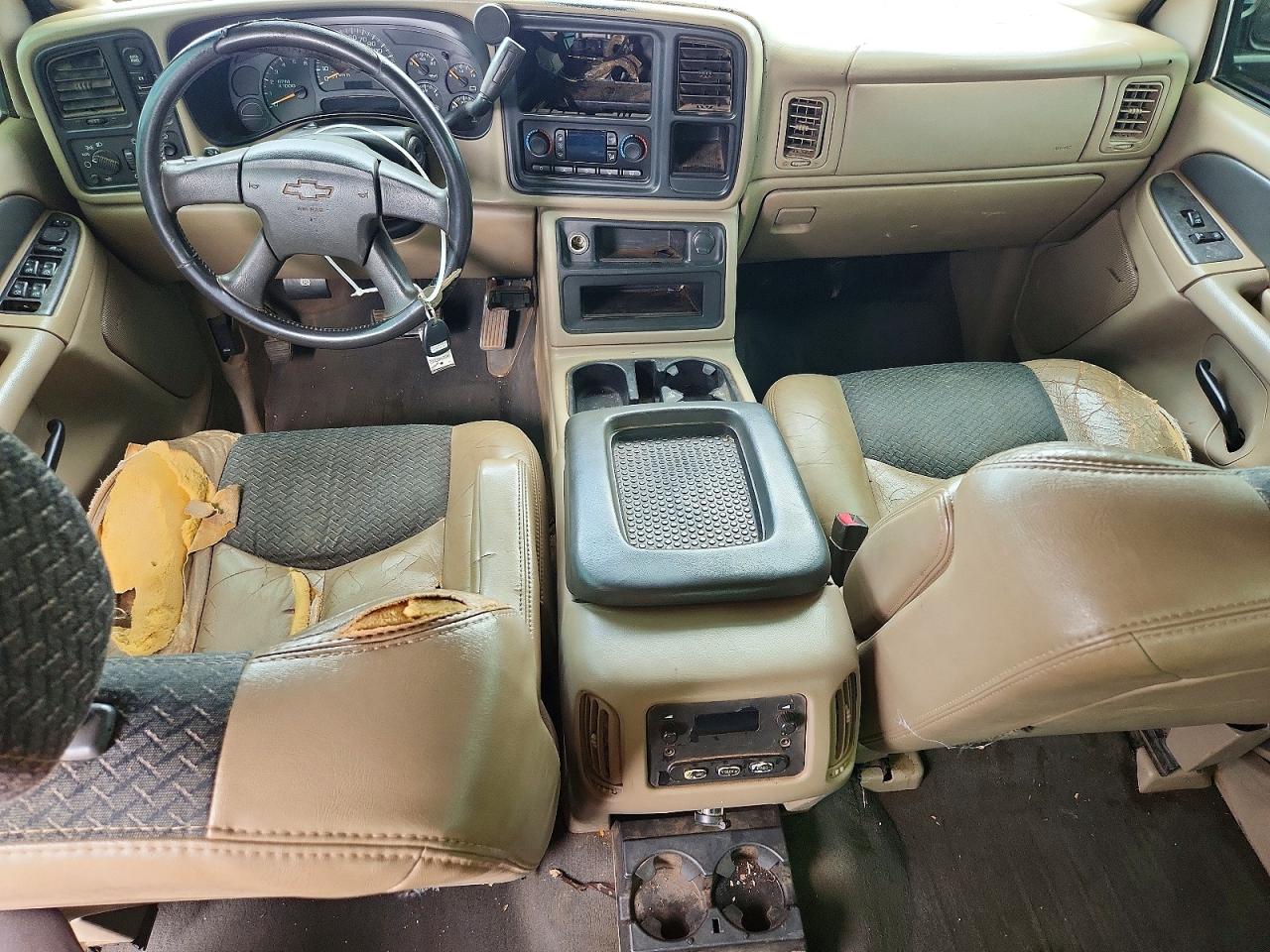 2004 CHEVROLET AVALANCHE K1500 photo 22