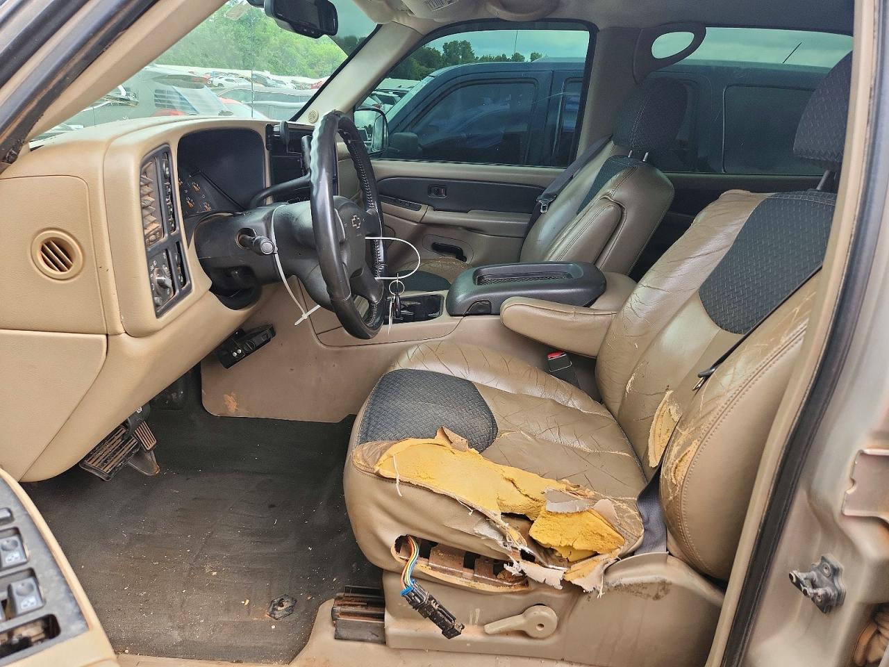 2004 CHEVROLET AVALANCHE K1500 photo 19