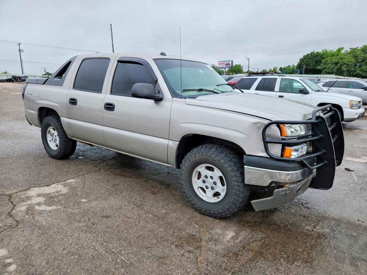 2004 CHEVROLET AVALANCHE K1500 photo 10