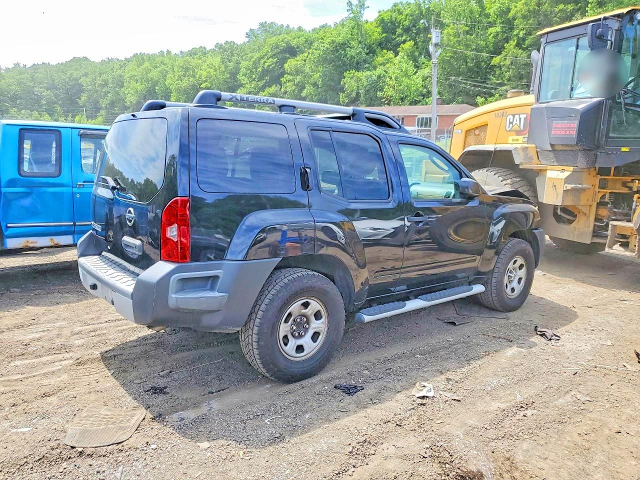 2012 NISSAN XTERRA X photo 5
