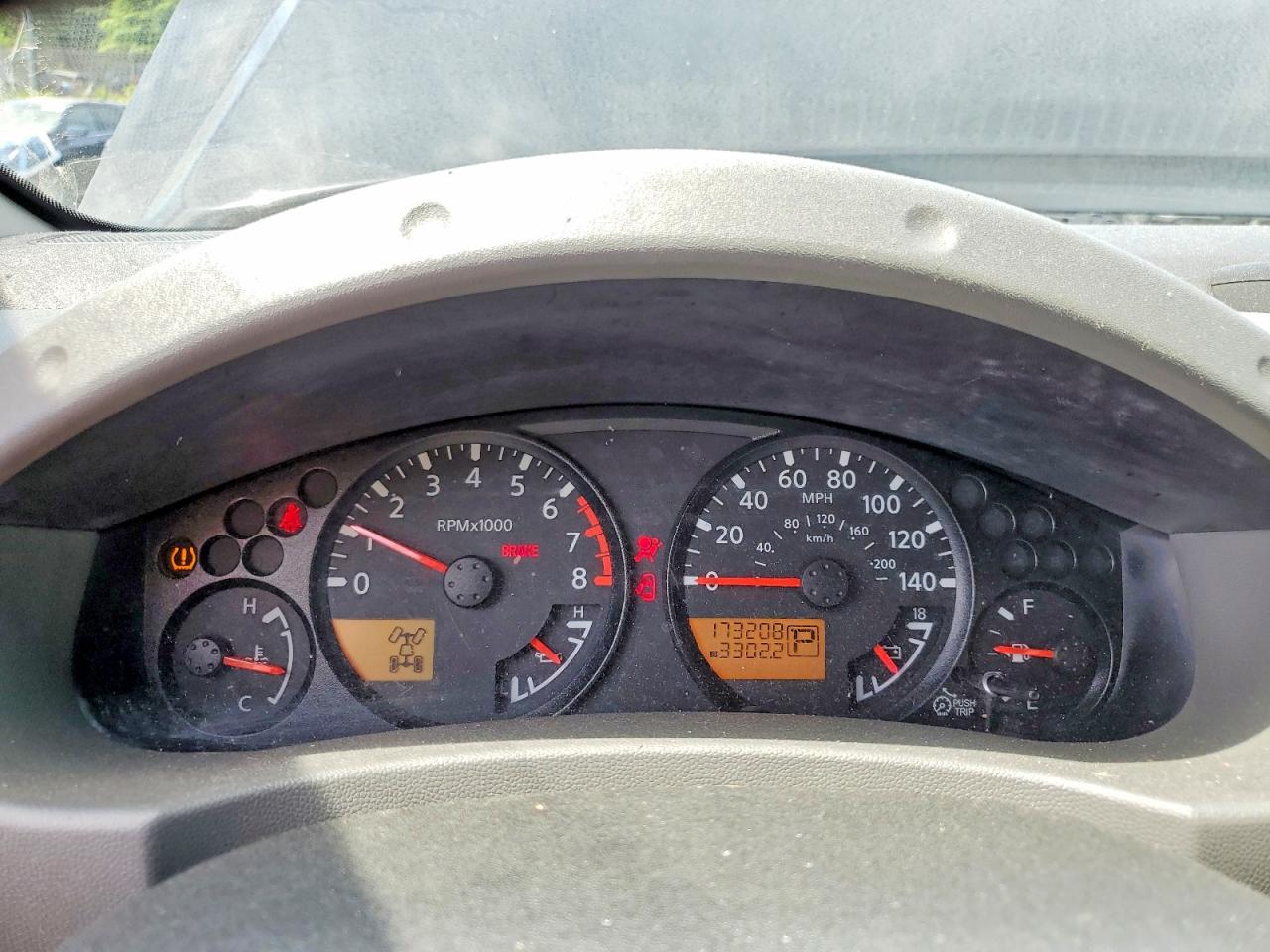 2012 NISSAN XTERRA X photo 17