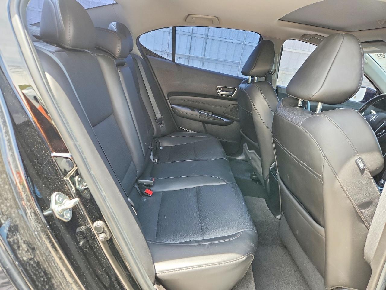2018 ACURA TLX TECH photo 19