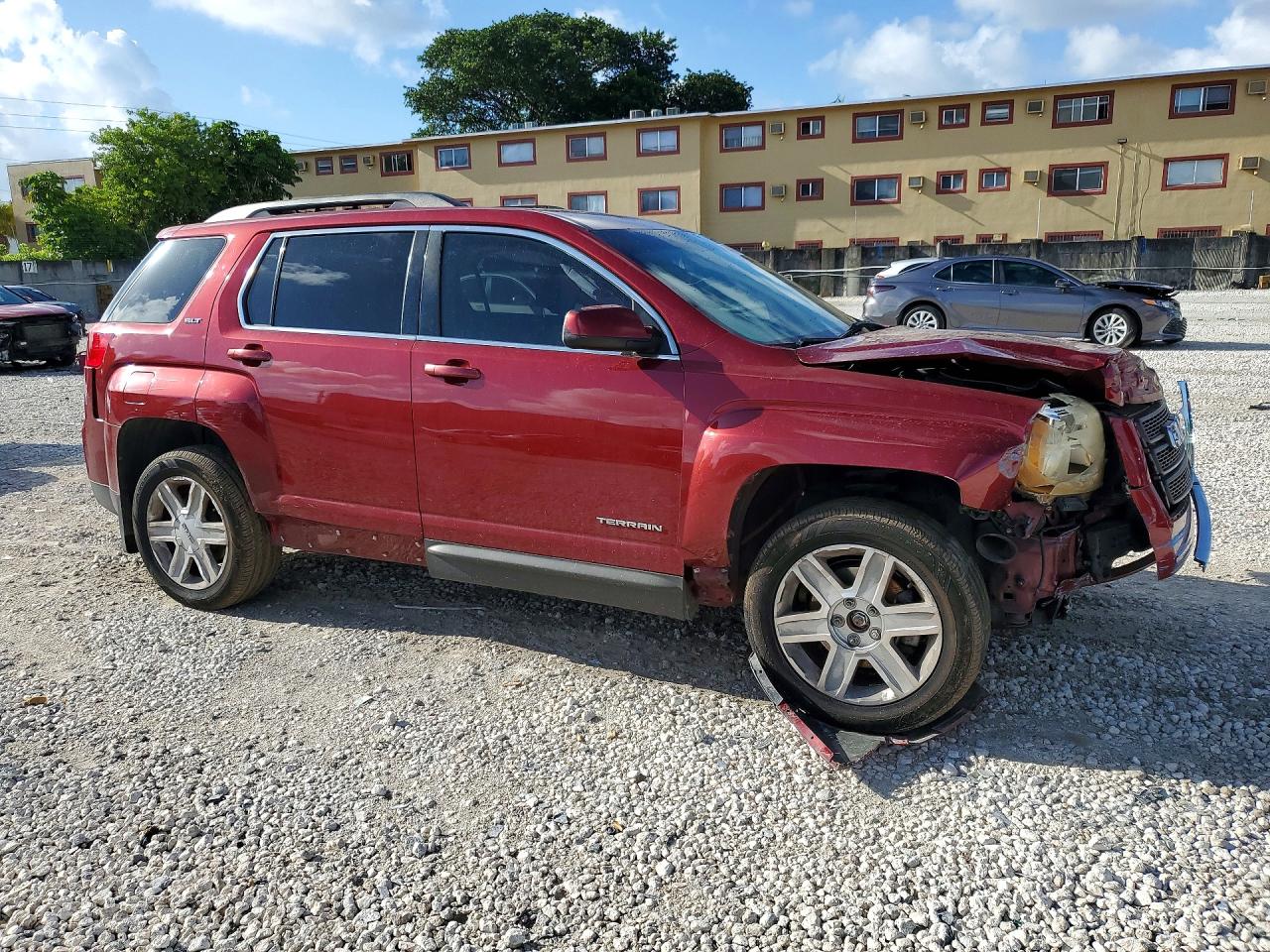 2011 GMC TERRAIN SLT photo 7
