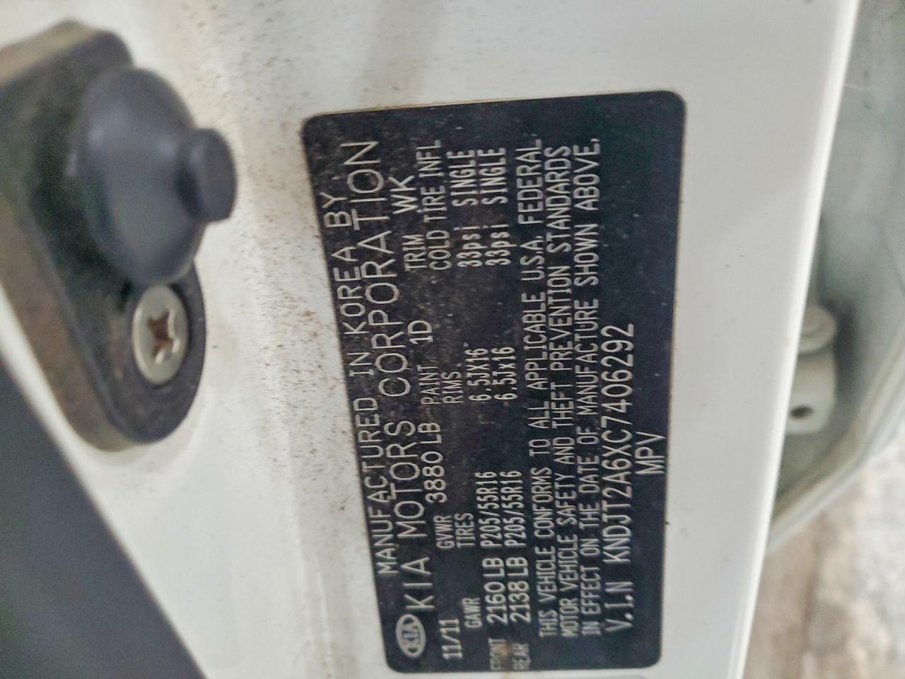 2012 KIA SOUL + photo 37