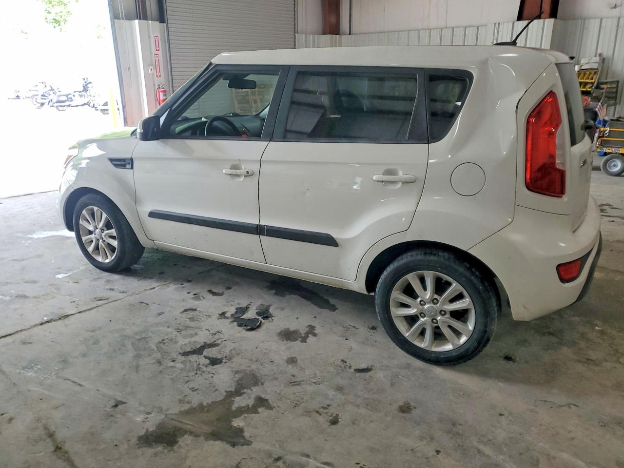 2012 KIA SOUL + photo 4